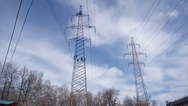 Таджики красят ЛЭП смотреть онлайн