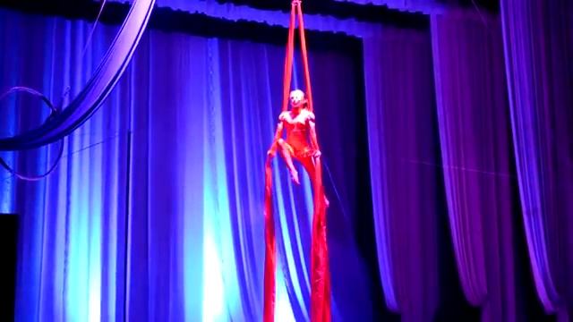 Воздушное шоу на полотнах 00175 смотреть онлайн