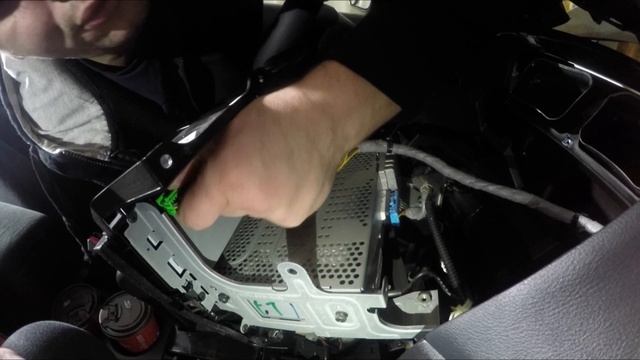 Honda Navigation System Install смотреть онлайн