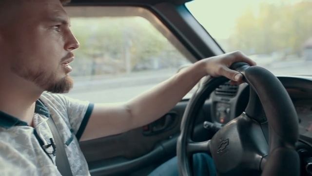 Пикап на стиле. Что из себя представляет фермерский трудяга. Chevrolet S-10 смотреть онлайн