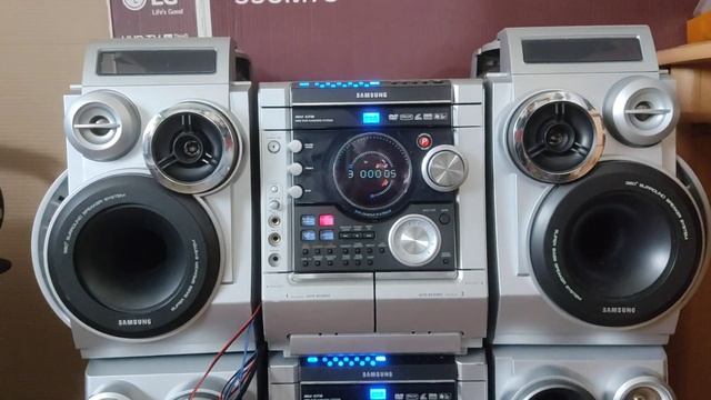 Два мощных центра SAMSUNG MAX KJ 730 & 740 смотреть онлайн