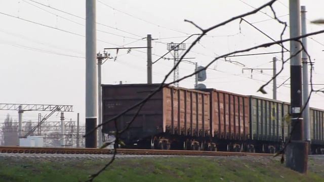 25. [УЗ] Два грузовых состава смотреть онлайн