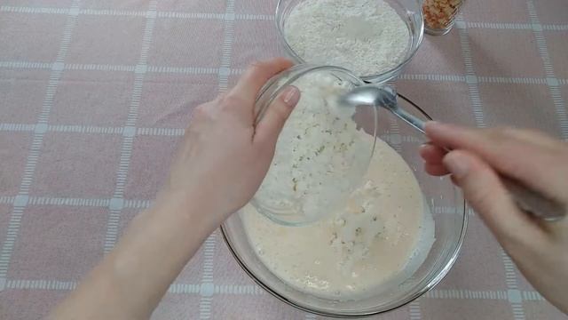 Влажный творожный кулич без замеса теста! Быстрый и вкусный кулич с апельсиновыми цукатам. смотреть онлайн