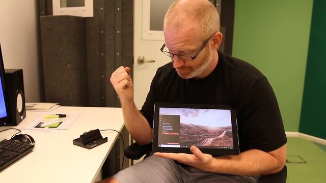 Todas las posibilidades de Cortana, la asistente de Windows 10 - Recordatorios смотреть онлайн