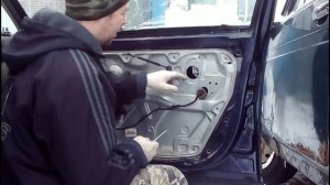 Замена тросика открывания двери на VW Passat B5