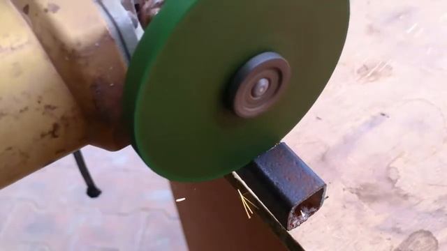 Как сделать паз при помощи болгарки смотреть онлайн