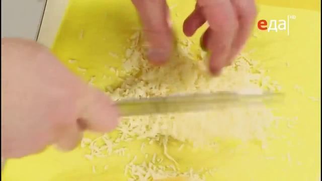 Панировка из крекеров и сыра для хрустящей корочки от шеф-повара / Илья Лазерсон / Полезные советы смотреть онлайн