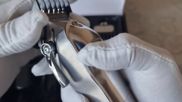 Распаковка профессиональной машинки для стрижки волос CRONIER.UNBOXING CRONIER PROFESSIONAL. смотреть онлайн