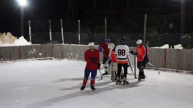 Хоккей Шадрино : Красный Маяк 7 02 2023 смотреть онлайн