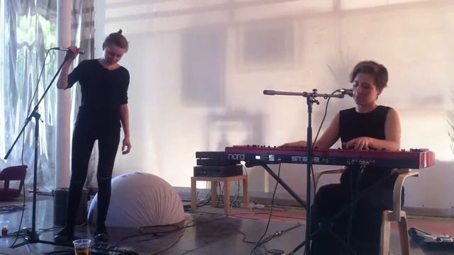 Неразлучники - Милый смотреть онлайн