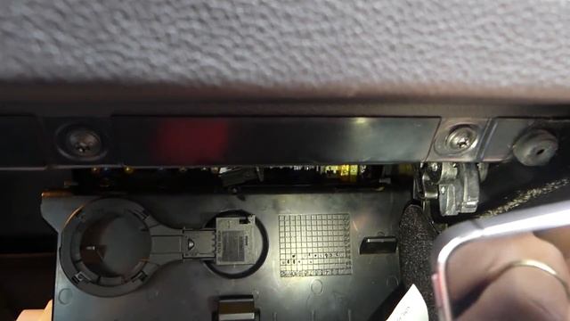 BMW E65 E66 CIGARETTE LIGHTER POWER SOCKET USB NOT WORKING FUSE