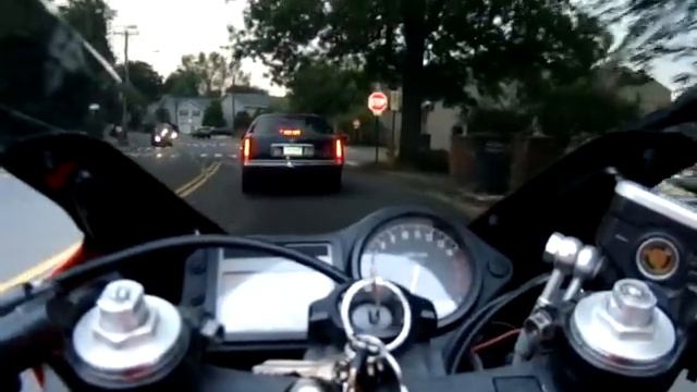 2001 HONDA F4i RIDE 1 смотреть онлайн