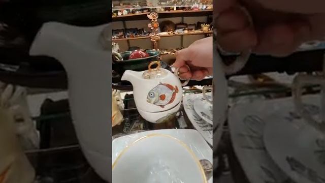 Фарфор ручной росписи. Панно рыбы. Керамические таксы коты и динозавры... смотреть онлайн