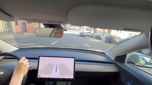 Limites du FSD beta en Californie: passage Golden Gate à San Francisco; conduite routes sinueuses! смотреть онлайн