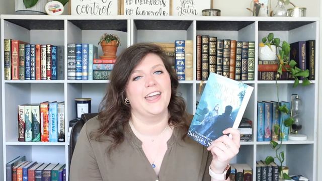 My Favorite Fantasy Books To Recommend ✨📚