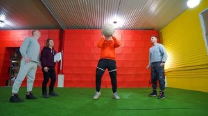 СДЕЛАЛИ САМЫЙ БОЛЬШОЙ ПОПРЫГУНЧИК ВЕСОМ В 30 КГ!