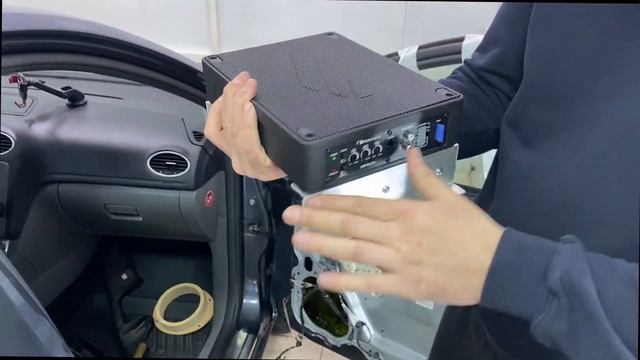 Ford Focus 2 - Замена акустики и установка сабвуфера под сиденье смотреть онлайн