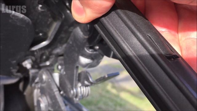 How to open bonnet on Mercedes S350 and go Vertical S350 Open Hood смотреть онлайн