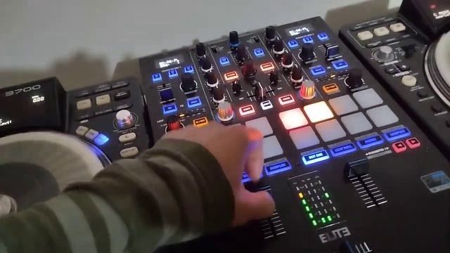 Denon dns 3700 + reloop elite with serato dj pro 3.0 stems. смотреть онлайн