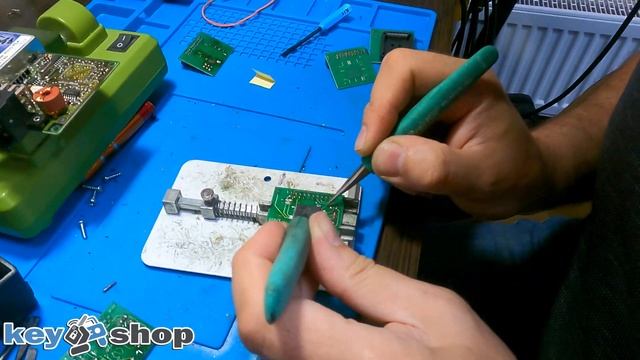 Mercedes vito 638 восстановление ключа с иммобилайзером Кривой рог / xhorse vvdi key tool plus pad смотреть онлайн