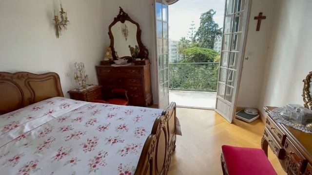 Appartement au dernier étage vue parc à vendre à Nice : surface 170 m², 4 chambres, garage, parking смотреть онлайн