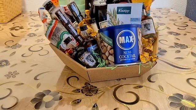 Сделала подарок ?/Идём на день рождения!!!?? смотреть онлайн