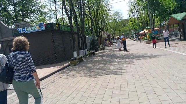 Парк Курортный.Нальчик. Кабардино-Балкария / Amusement park in Nalchik. Kabardino-Balkaria смотреть онлайн