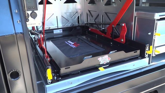 N80 Hilux Tray and Canopy Setup - MITS Alloy смотреть онлайн