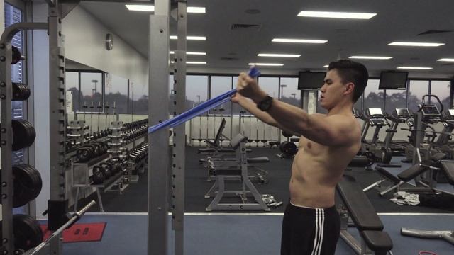 4 Exercises To Build and Strengthen Your Lower Traps смотреть онлайн