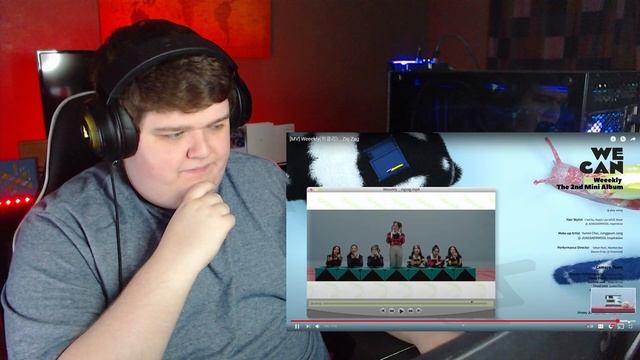 FIRST TIME REACTING to Weeekly! | 'After School' 'Holiday Party' 'Tag Me' & 'Zig Zag' (REACTION) смотреть онлайн