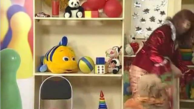 Дрессированная собачка