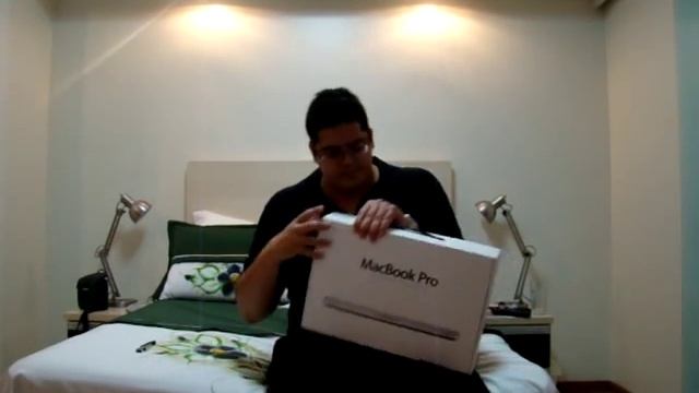 [UNBOXING] MACBOOK PRO I5 13.3 2011.MPG
