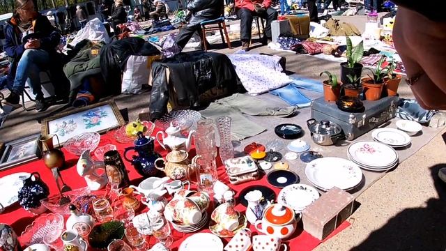 Барахолка / БЛОШИНЫЙ РЫНОК в Санкт-Петербурге / часть 2 Уделка смотреть онлайн