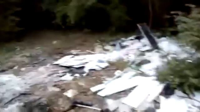 Возле новороссийского кладбища устроили свалку смотреть онлайн