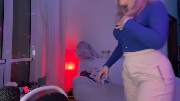 СПАЛИЛИ ПАРНЯ СВЕТЫ СОЛЛАР? #twitch #svetasollar #светасоллар