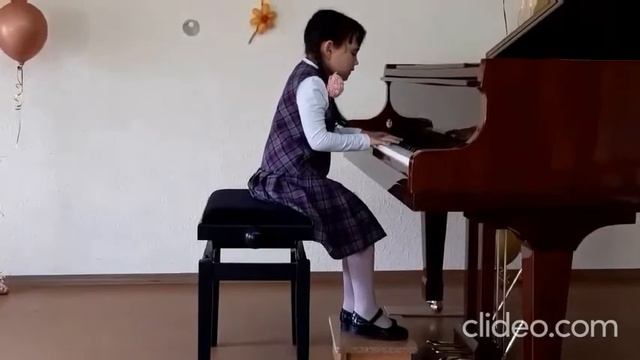 Дмитроченко Екатерина 1кл А Гречанинов Маленький попрошайка И Иордан Охота за бабочкой смотреть онлайн