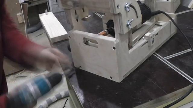 Доминошка из Dewalt DW 670 смотреть онлайн