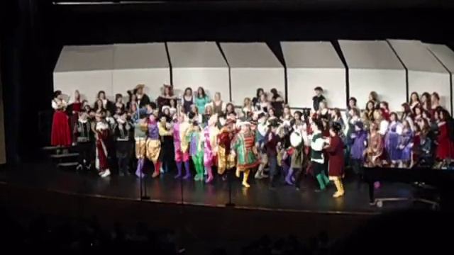 Men In Tights - Bartlett High School, IL смотреть онлайн