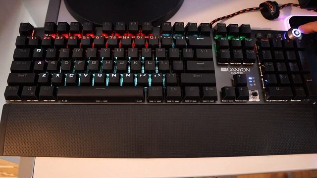 Canyon Nightfall CND-SKB7 - Tastatura Mecanica - Unboxing Si Review