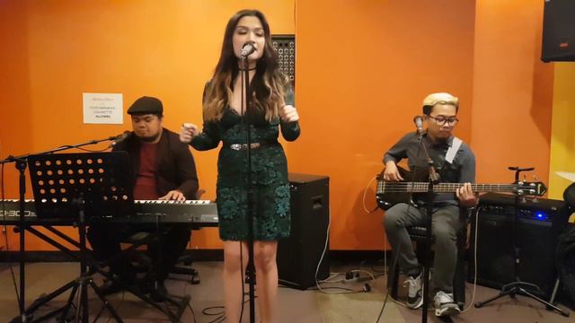 Stellar - Mic Alex Miko - Havana смотреть онлайн