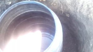 простейшая выгребная яма с системой очистки - дачный туалет