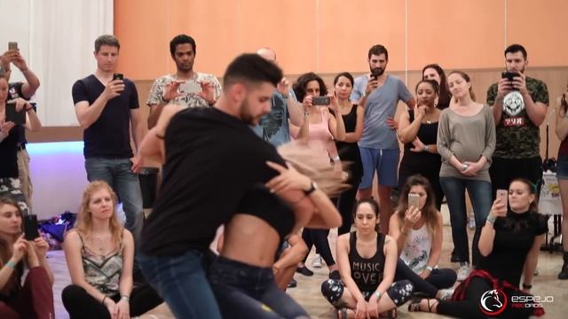 Luis & Andrea / se busca un corazon -Daniel Santacruz b/achata sensual 2018 смотреть онлайн
