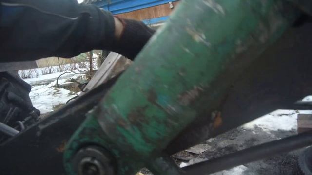 ЭО2621 экскаватор  Закрываю коробок спичек  С поворотом надо что то делать