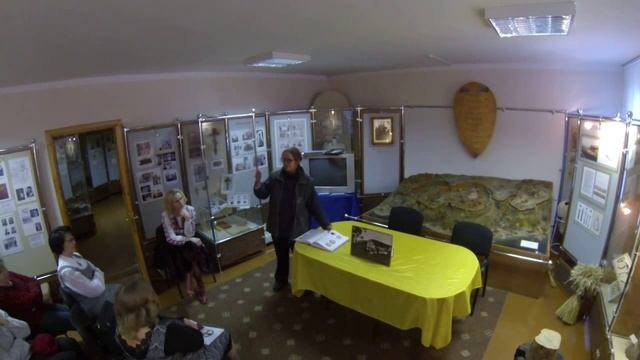 Презентація книги «Фарфор – історія виробництва фарфору в Межигір’ї»