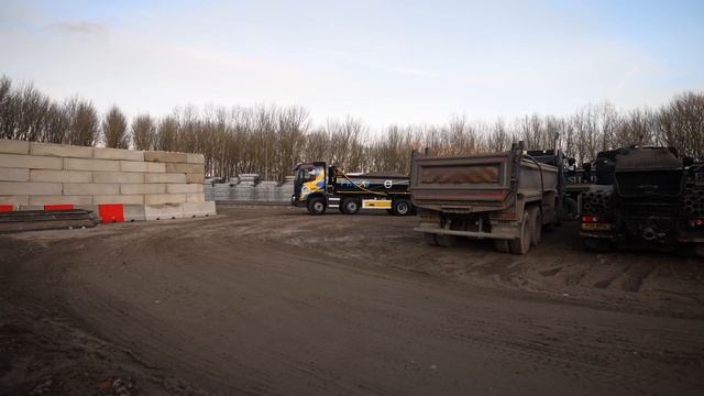 New Volvo FMX 420 Tipper Review - Ashville Weekly Ep. 70 смотреть онлайн