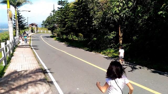 Sky park и Picnic park в Маниле на Филиппинах смотреть онлайн