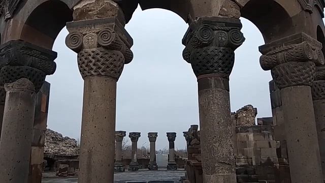 Армения. Храм Звартноц