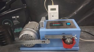 Avista Pace Evo 5W30 Engine Oil Test 100°C Piotr Tester