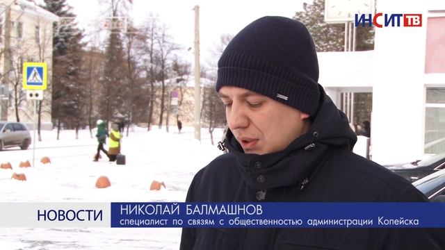 Дороги города чистят от снега смотреть онлайн