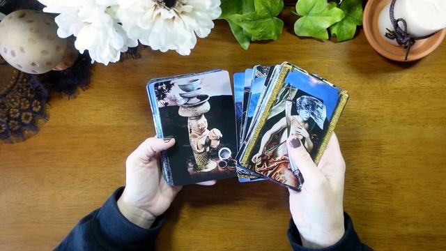 Sacred Readings with the Ritual Tarot смотреть онлайн